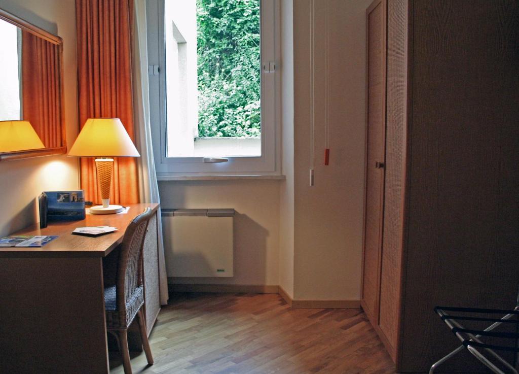 Hotel Scogliera Numana Quarto foto